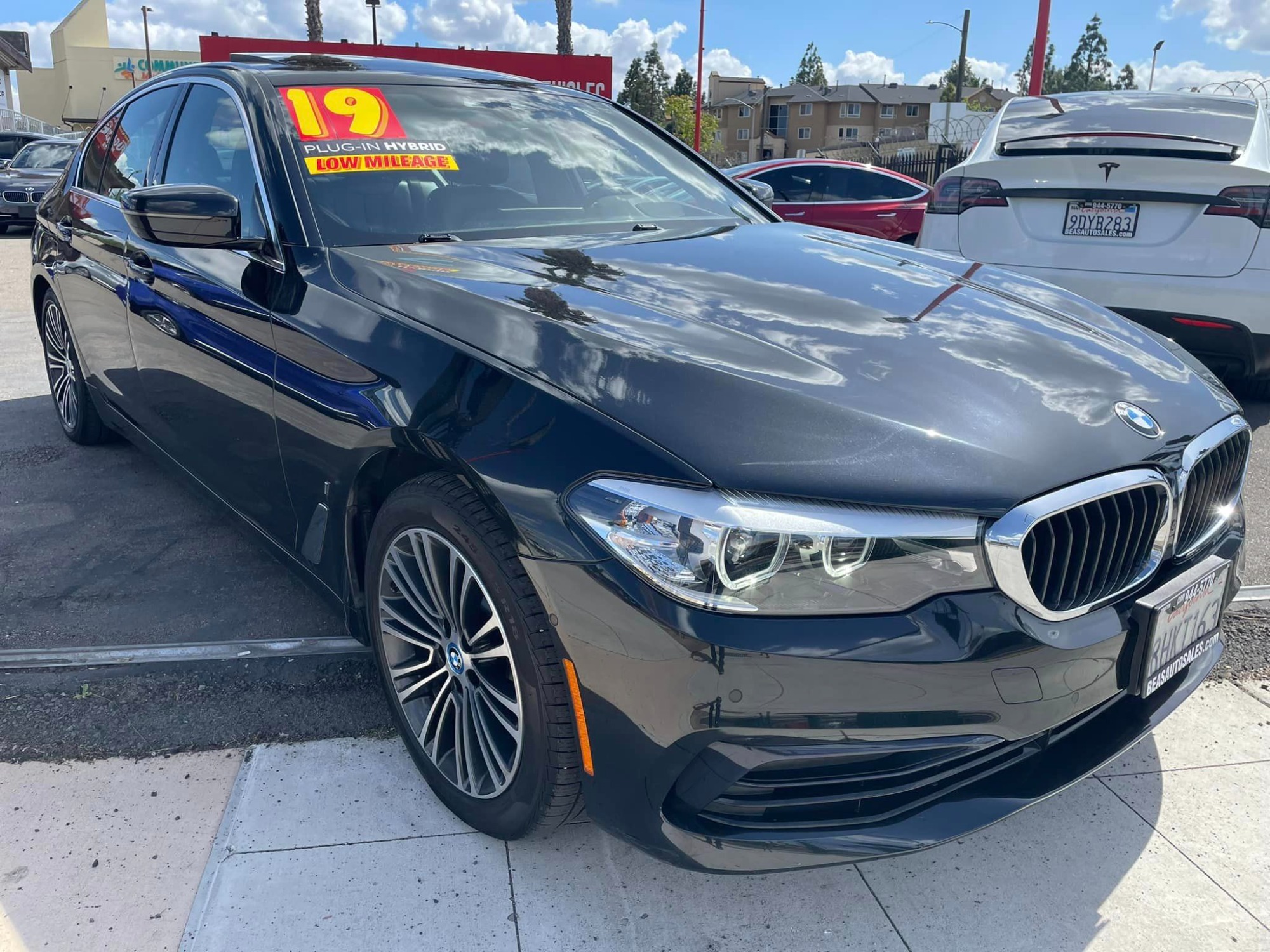 photo of 2019 BMW 5-Series 530e iPerformance